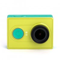 Экшн камера Xiaomi Yi Basic Green + флешь карта MicroSD 32Gb (40462)