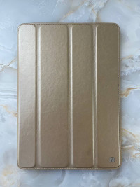 HOCO Чехол для iPad Air 9.7 / 2017 / 2018 Smart case кожаный серии Cristal (золото) 9117