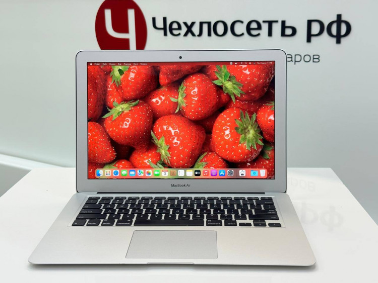 Ноутбук Apple Macbook Air 13 2015 A1466 (Производство 2016) i7 2.2Ггц x2 / RAM 8Гб / SSD 256Gb / Intel HD Graphics 6000 1536 МБ / АКБ 226ц-83% / Silver Б/У C1MR5322G944 (Г7-Апрель1-N4)